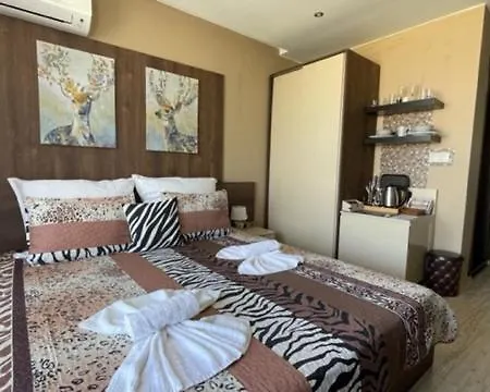 Sea View Studio On The Top Floor In Paradiso 508 Apartment